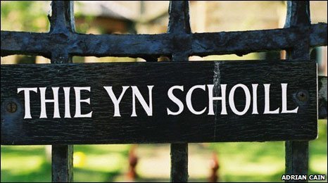 _48072592_466_manx_language