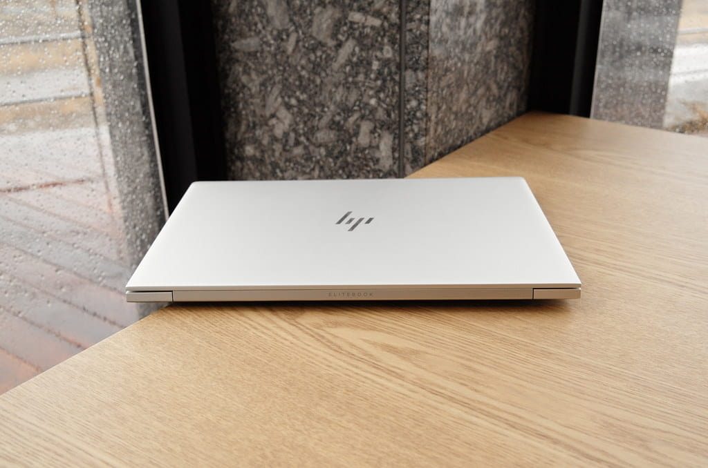 Laptop for translation